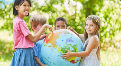 kids world (400 × 217 px)